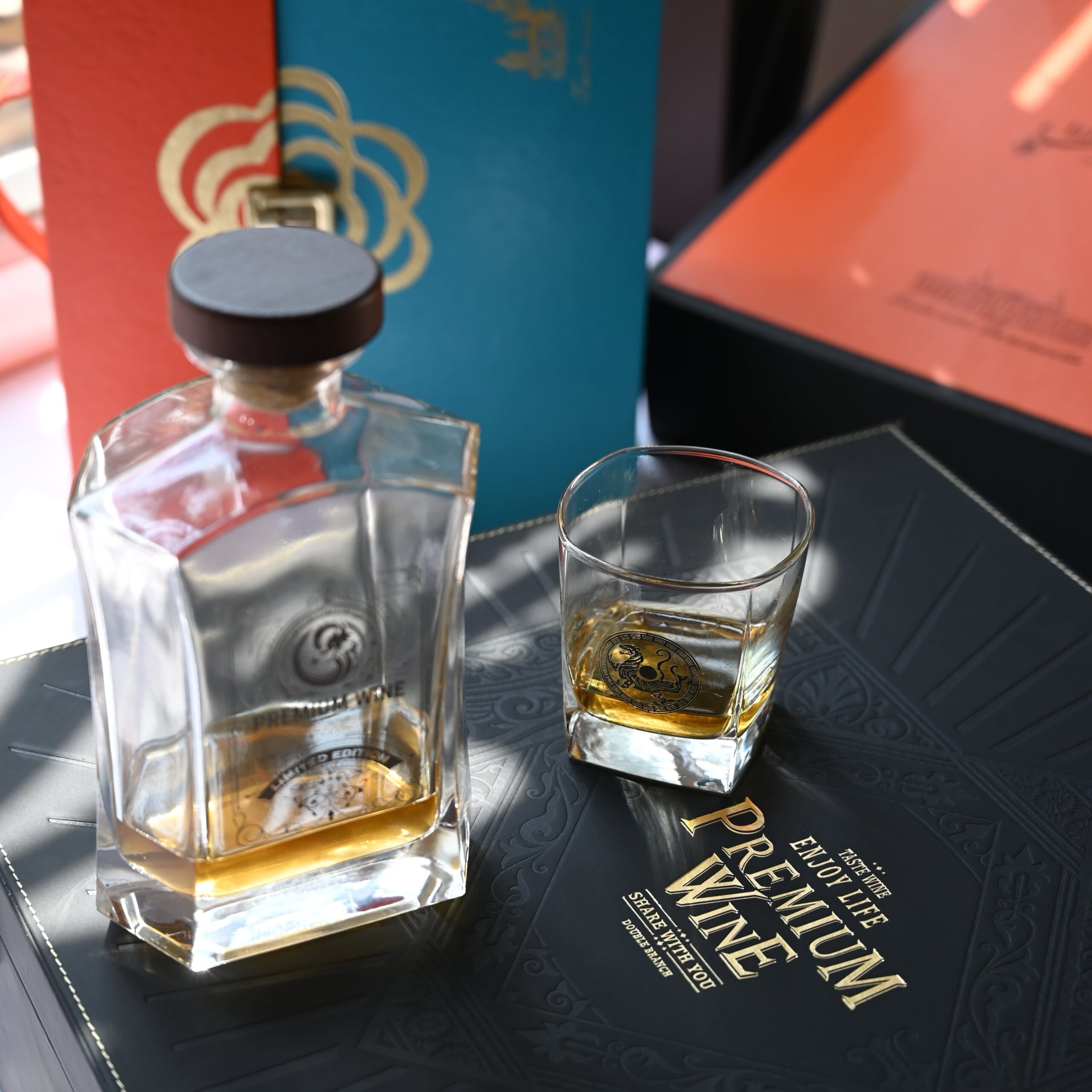 Chai thủy tinh iSOGLASS Sản xuất tại TP.HCM