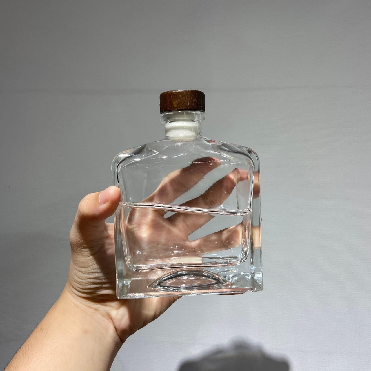 Chai thủy tinh 500ml kiểu dáng vuông