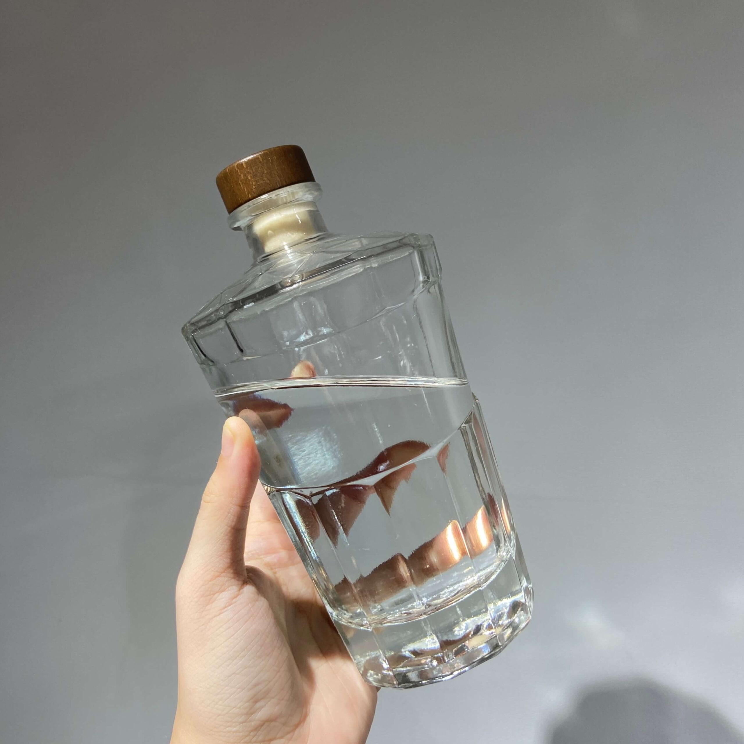 Chai thủy tinh 500ml nắp gỗ hoặc nắp bật